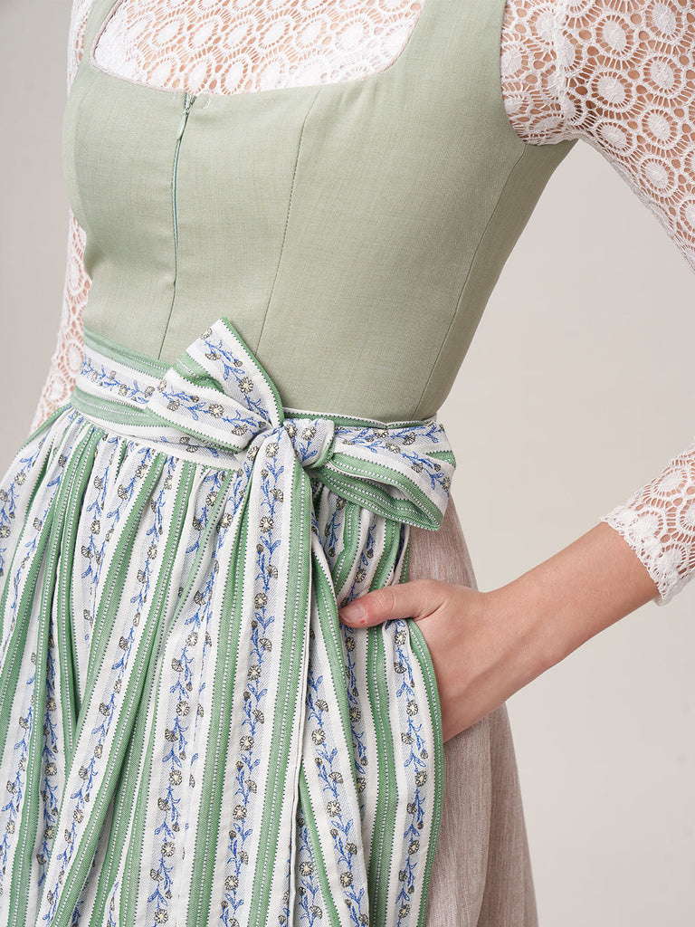 Dirndl-Schürzen: Mehr als nur ein Knoten – Stil, Symbolik & 100 kreative Ideen
