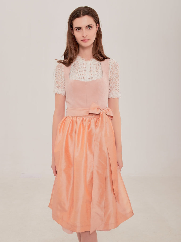 Wildleder Dirndl: Ein Symbol der Tradition und Mode