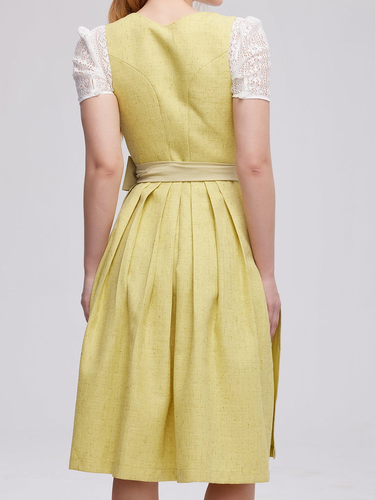 Dirndl Trends 2025: Außergewöhnliche Farben, mutige Schnitte und inklusive Mode