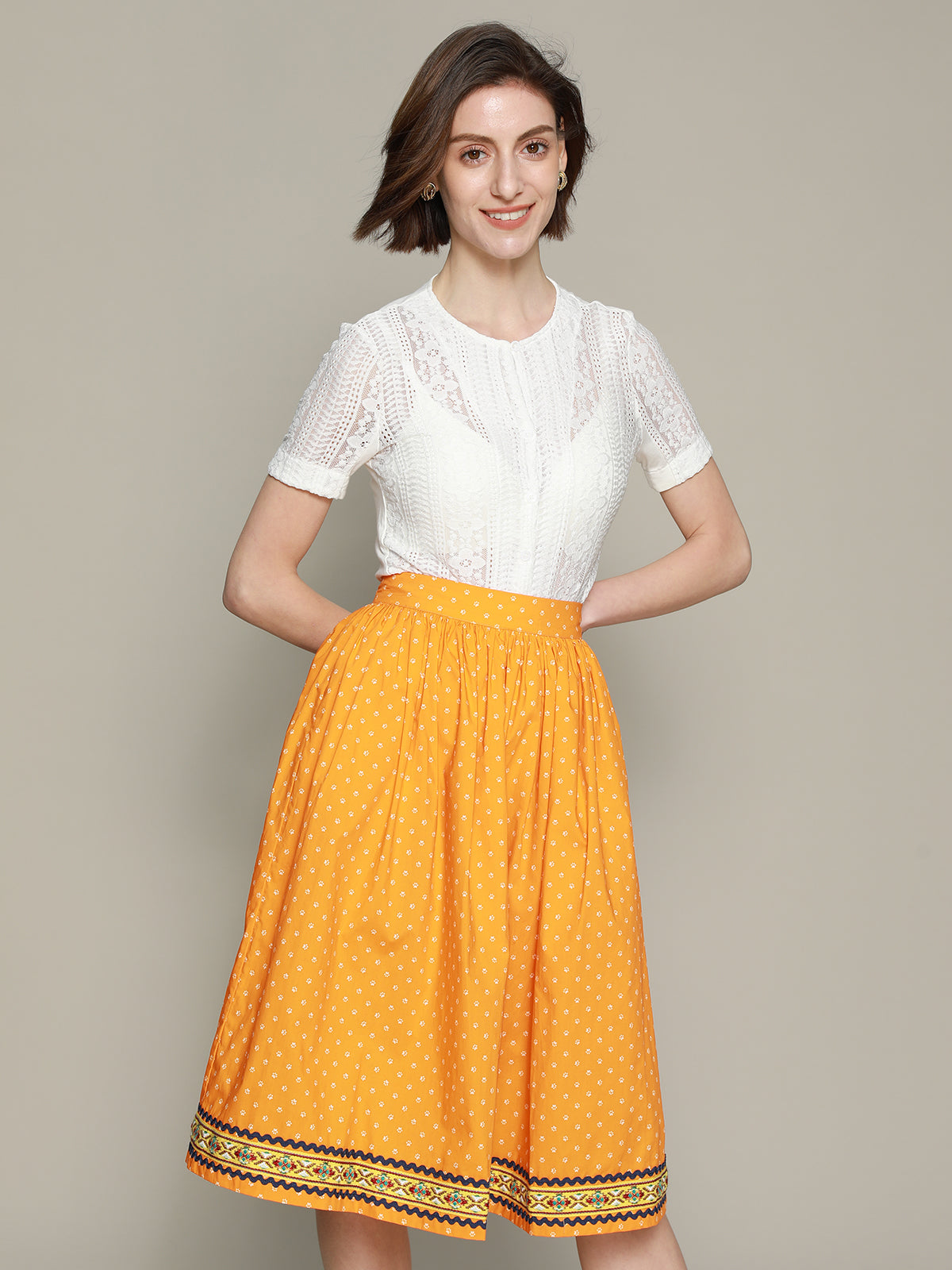 SKIRT - PEARL(Fits small, recommend buying one size larger) 