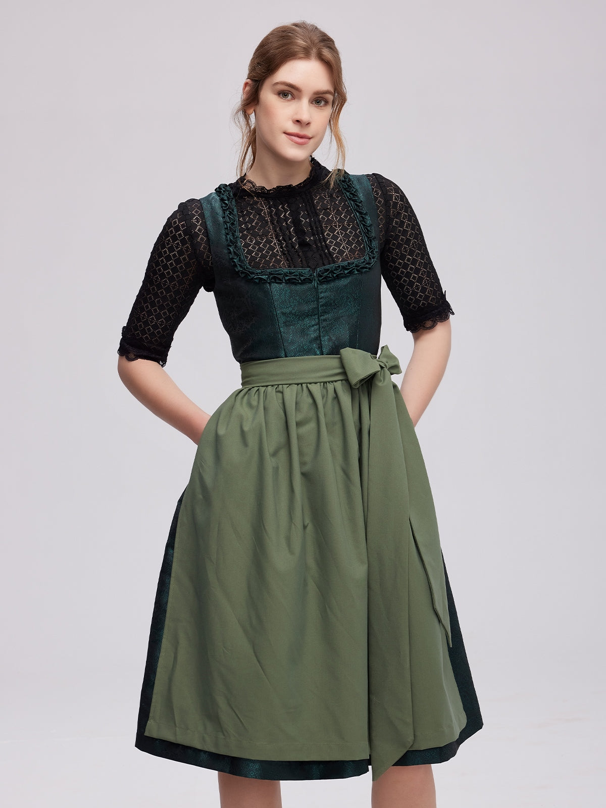 DIRNDL - JULIA IN GRUN