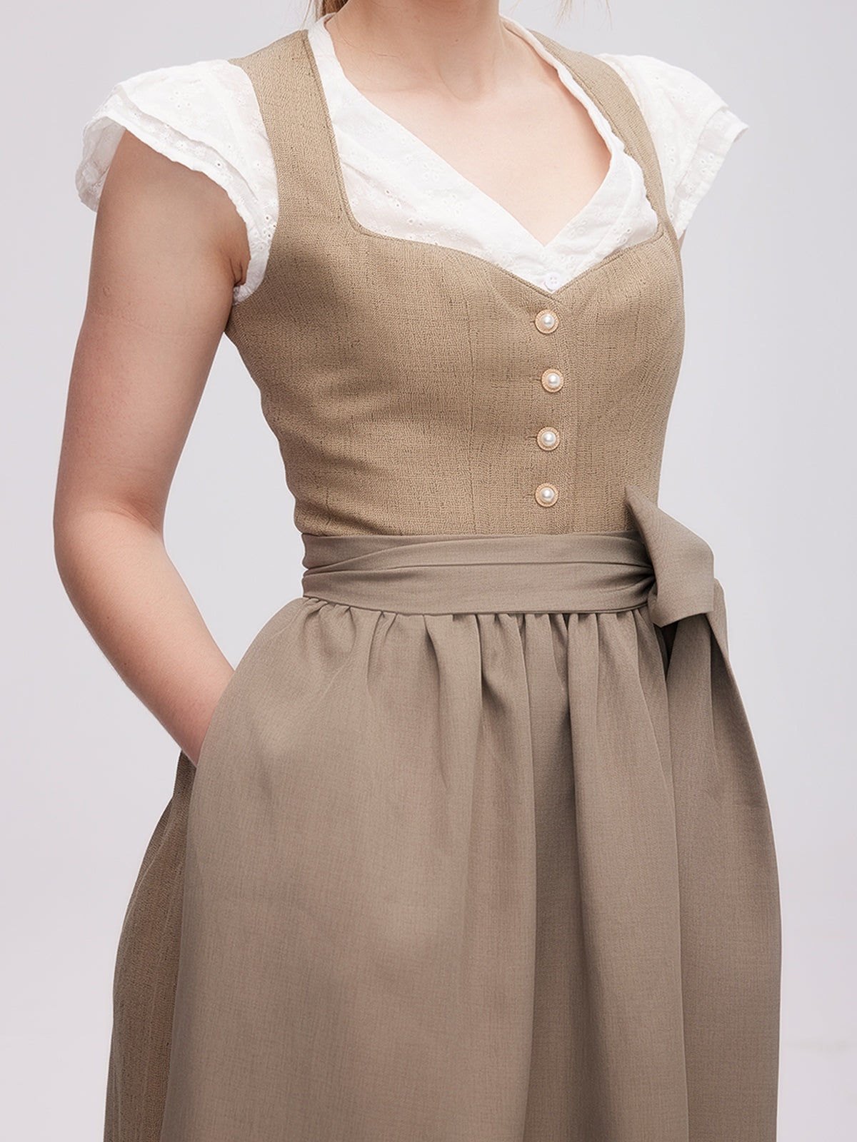 DIRNDL - AMANA IN BROWN