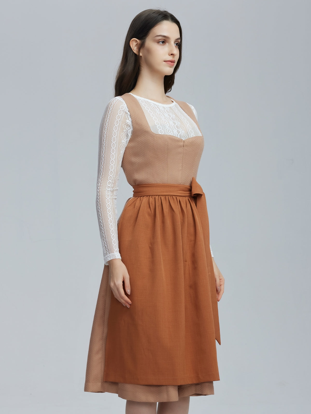 DIRNDL - CAMILLE IN PEACH ORANGE